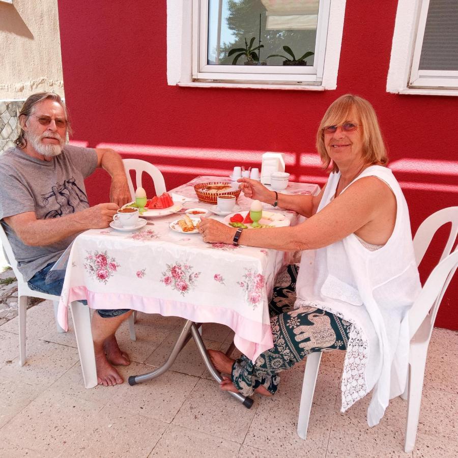 Ali'S Pension Egirdir Екстериор снимка