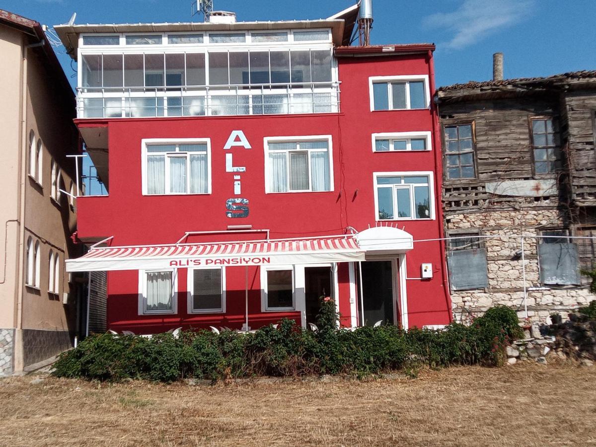 Ali'S Pension Egirdir Екстериор снимка